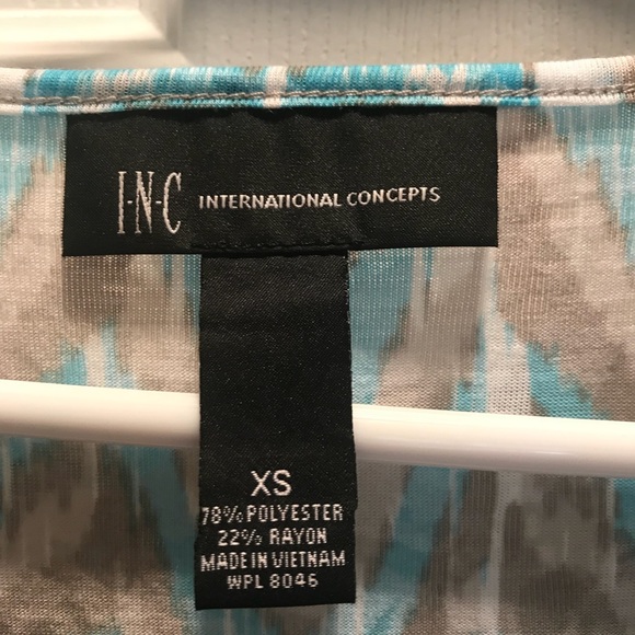 Cold Shoulder Top with silver embellishments - Picture 5 of 5